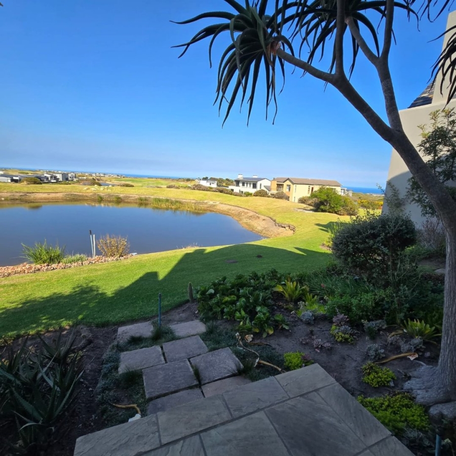 To Let 2 Bedroom Property for Rent in Oubaai Western Cape